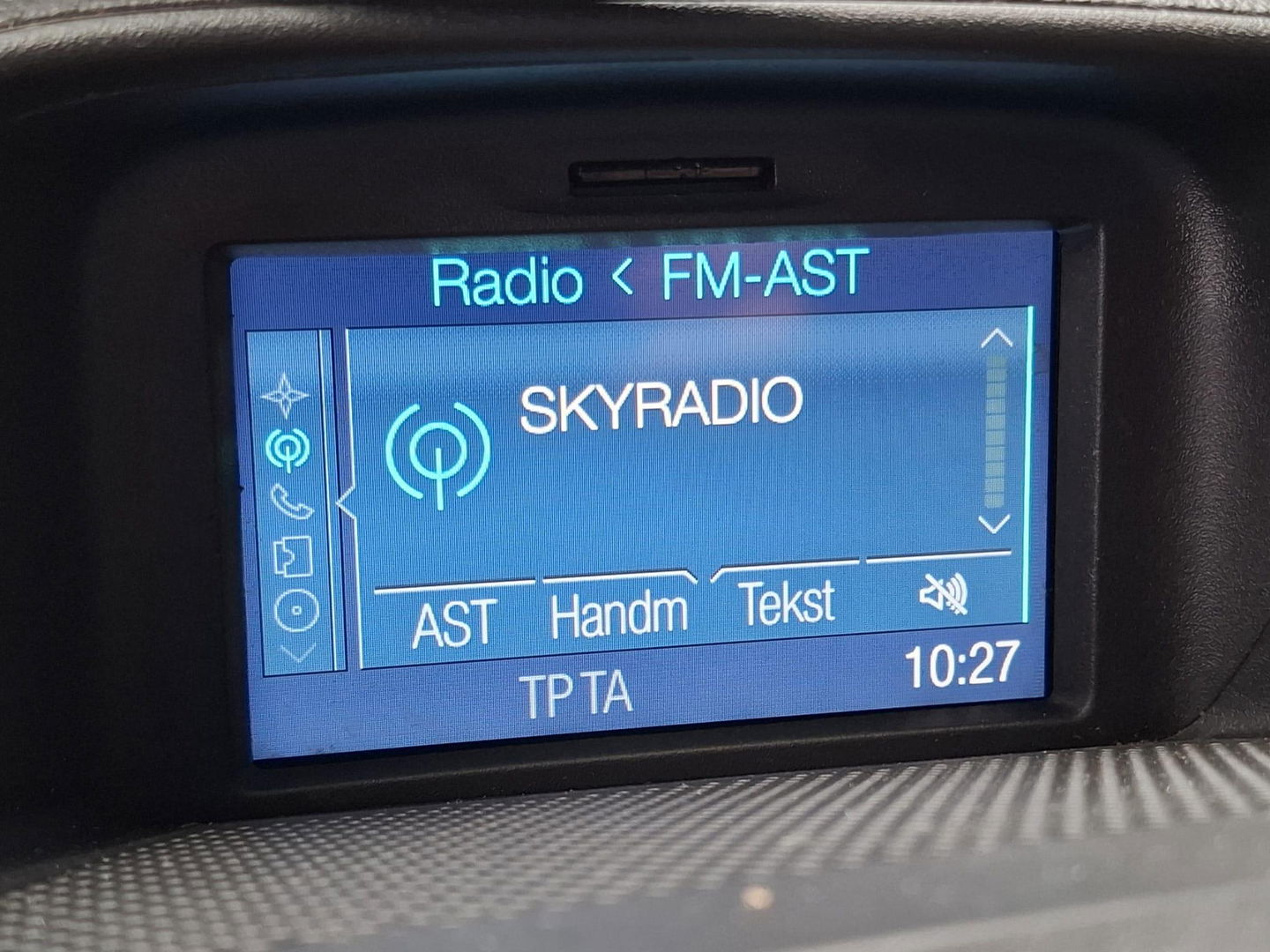 Ford Transit Custom 290 2.0 TDCI L2H1 Trend DC DUBBEL CABINE / AIRCO / CRUISE CONTROLE / TREKHAAK