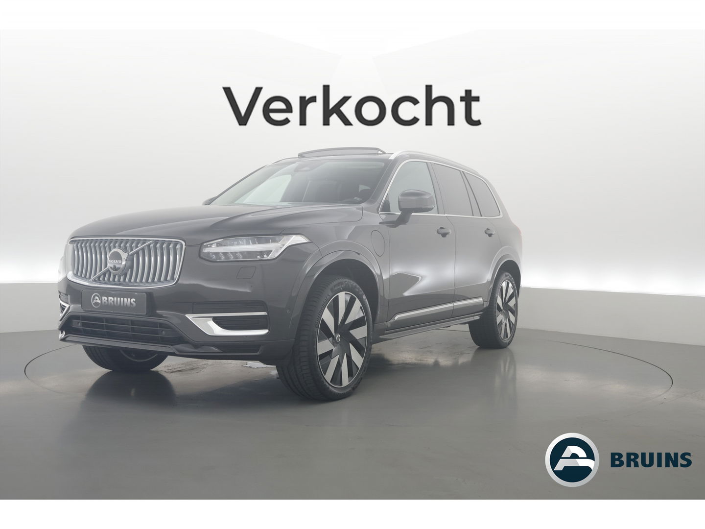 Volvo XC90 2.0 T8 Recharge AWD Ultra Bright | Luchtvering | Bowers & Wilkins | Trekhaak | Head-up | 360 camera |