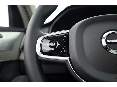Volvo XC90 2.0 T8 Recharge AWD Ultra Bright | Luchtvering | Bowers & Wilkins | Trekhaak | Head-up | 360 camera |