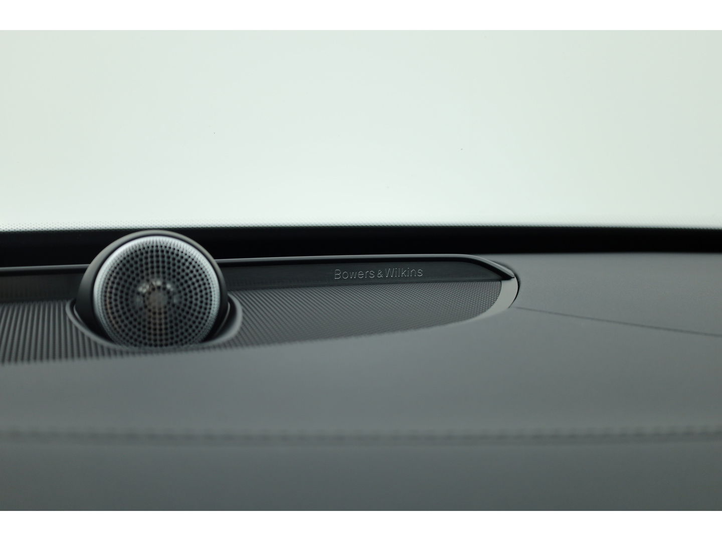 Volvo XC90 2.0 T8 Recharge AWD Ultra Bright | Luchtvering | Bowers & Wilkins | Trekhaak | Head-up | 360 camera |