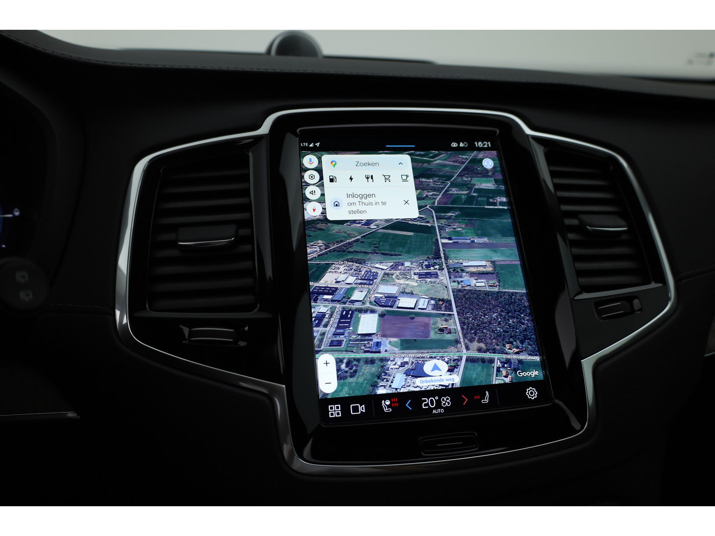 Volvo XC90 2.0 T8 Recharge AWD Ultra Bright | Luchtvering | Bowers & Wilkins | Trekhaak | Head-up | 360 camera |