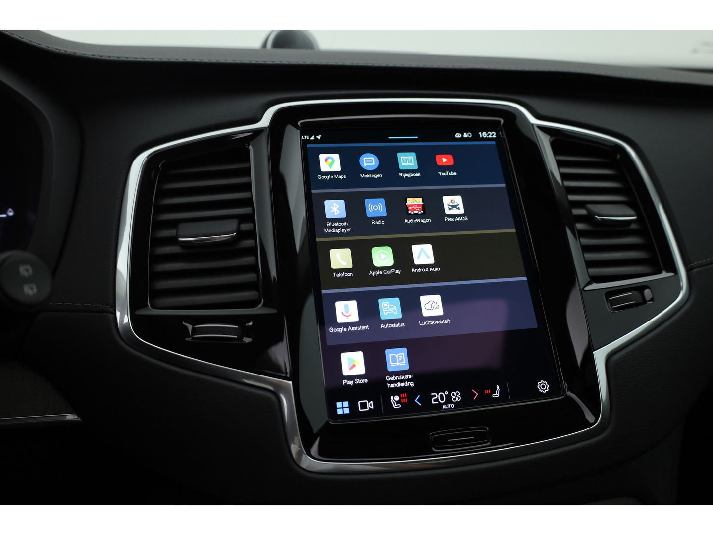 Volvo XC90 2.0 T8 Recharge AWD Ultra Bright | Luchtvering | Bowers & Wilkins | Trekhaak | Head-up | 360 camera |