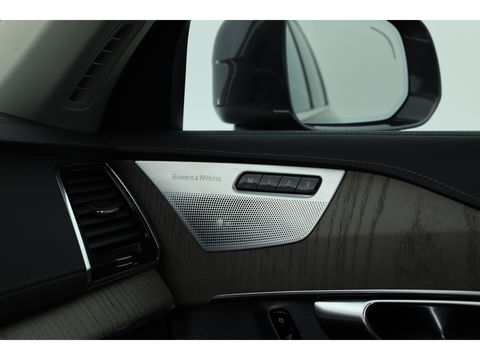 Volvo XC90 2.0 T8 Recharge AWD Ultra Bright | Luchtvering | Bowers & Wilkins | Trekhaak | Head-up | 360 camera |