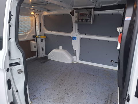 Ford Transit Custom 300L 2.0TD130Pk/96Kw mHEV M6 Ambiente AIRCO / CRUISE CONTROLE / TREKHAAK / EURO 6 / 3 ZITS