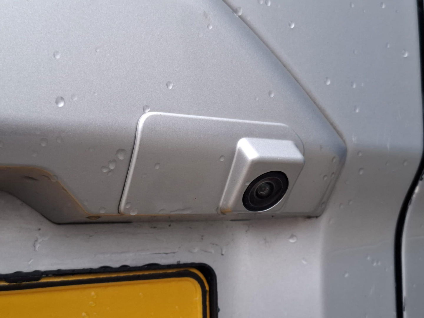 Ford Transit Custom 340 2.0 TDCI L1H1 Trend TRAIL UITVOERING / LED / CRUISE CONTROLE / CARPLAY / TREKHAAK / LEER