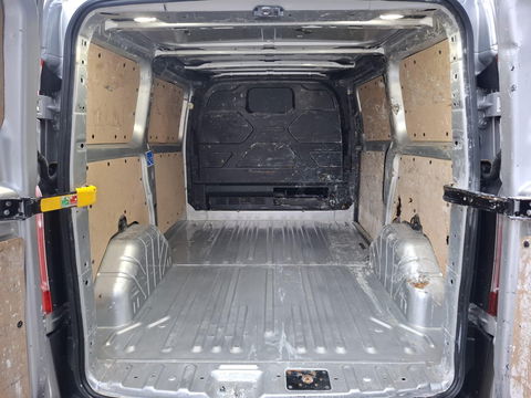 Ford Transit Custom 340 2.0 TDCI L1H1 Trend TRAIL UITVOERING / LED / CRUISE CONTROLE / CARPLAY / TREKHAAK / LEER