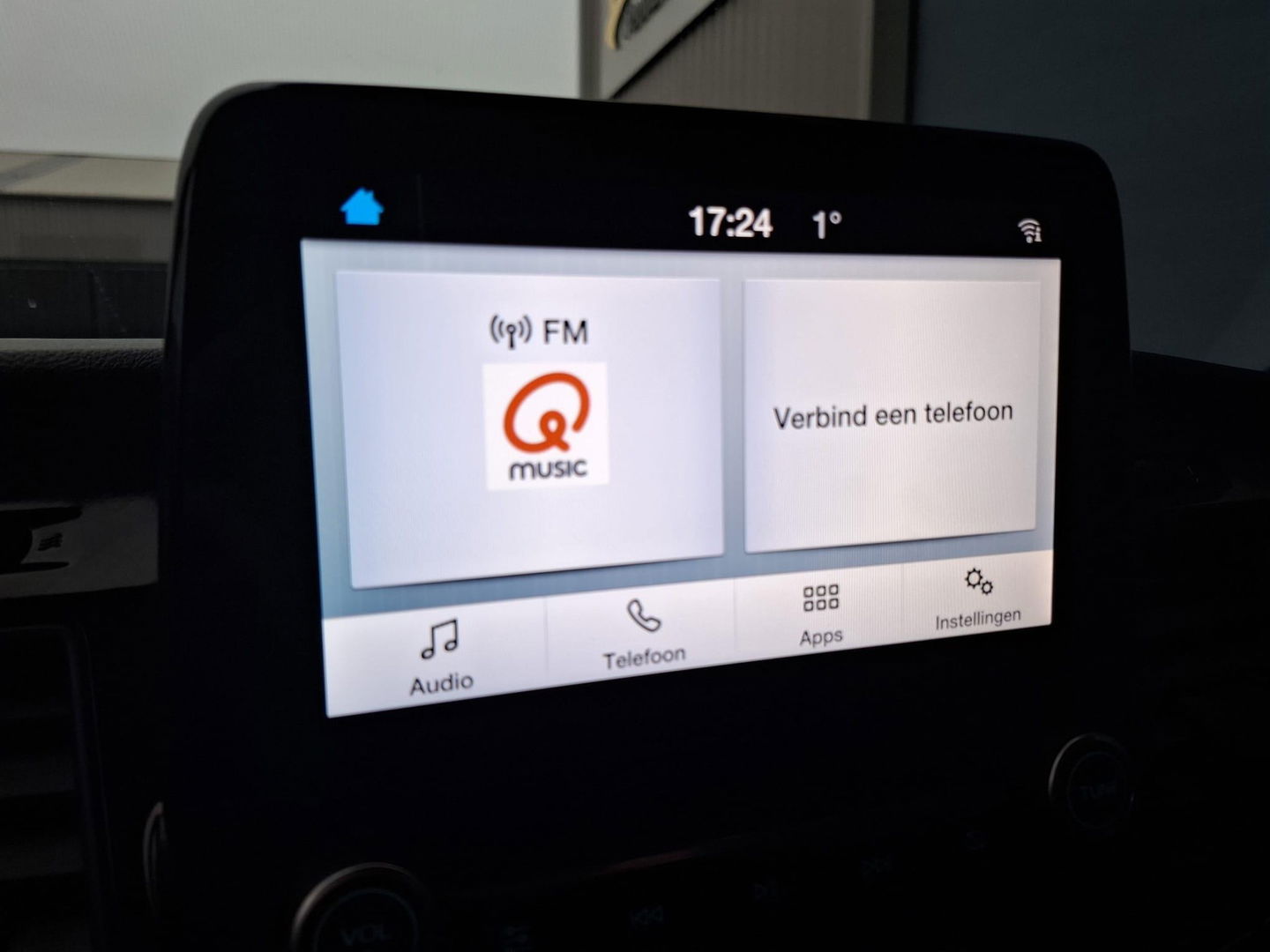 Ford Transit Custom 340 2.0 TDCI L1H1 Trend TRAIL UITVOERING / LED / CRUISE CONTROLE / CARPLAY / TREKHAAK / LEER