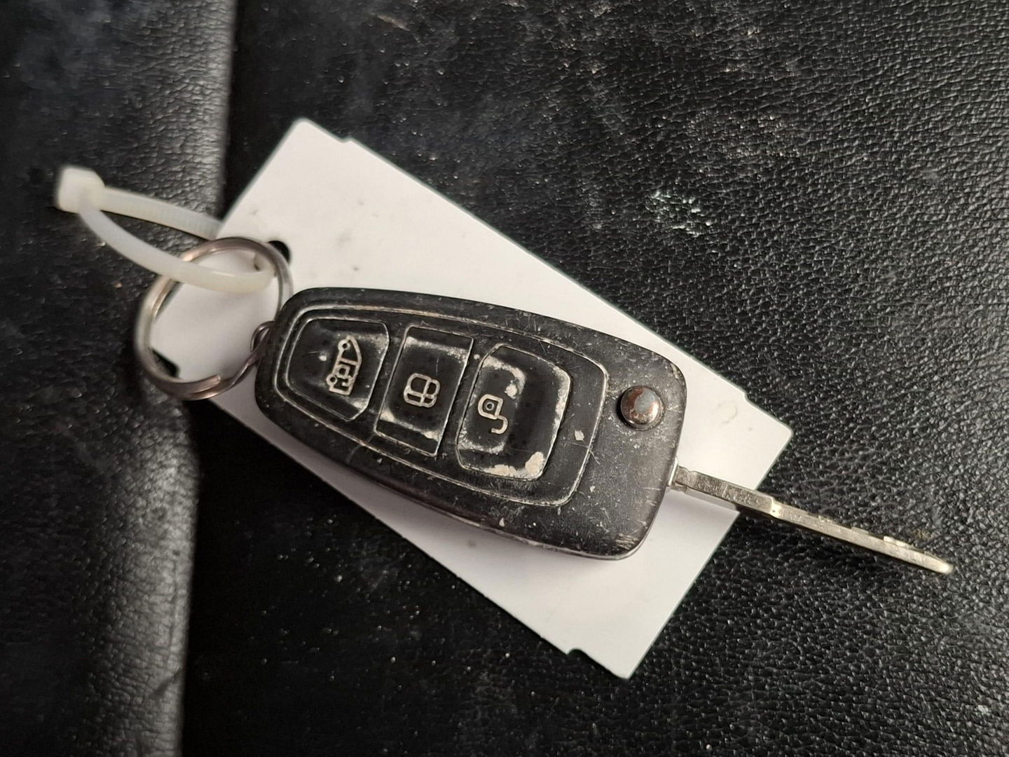 Ford Transit Custom 340 2.0 TDCI L1H1 Trend TRAIL UITVOERING / LED / CRUISE CONTROLE / CARPLAY / TREKHAAK / LEER