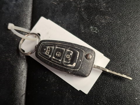 Ford Transit Custom 340 2.0 TDCI L1H1 Trend TRAIL UITVOERING / LED / CRUISE CONTROLE / CARPLAY / TREKHAAK / LEER