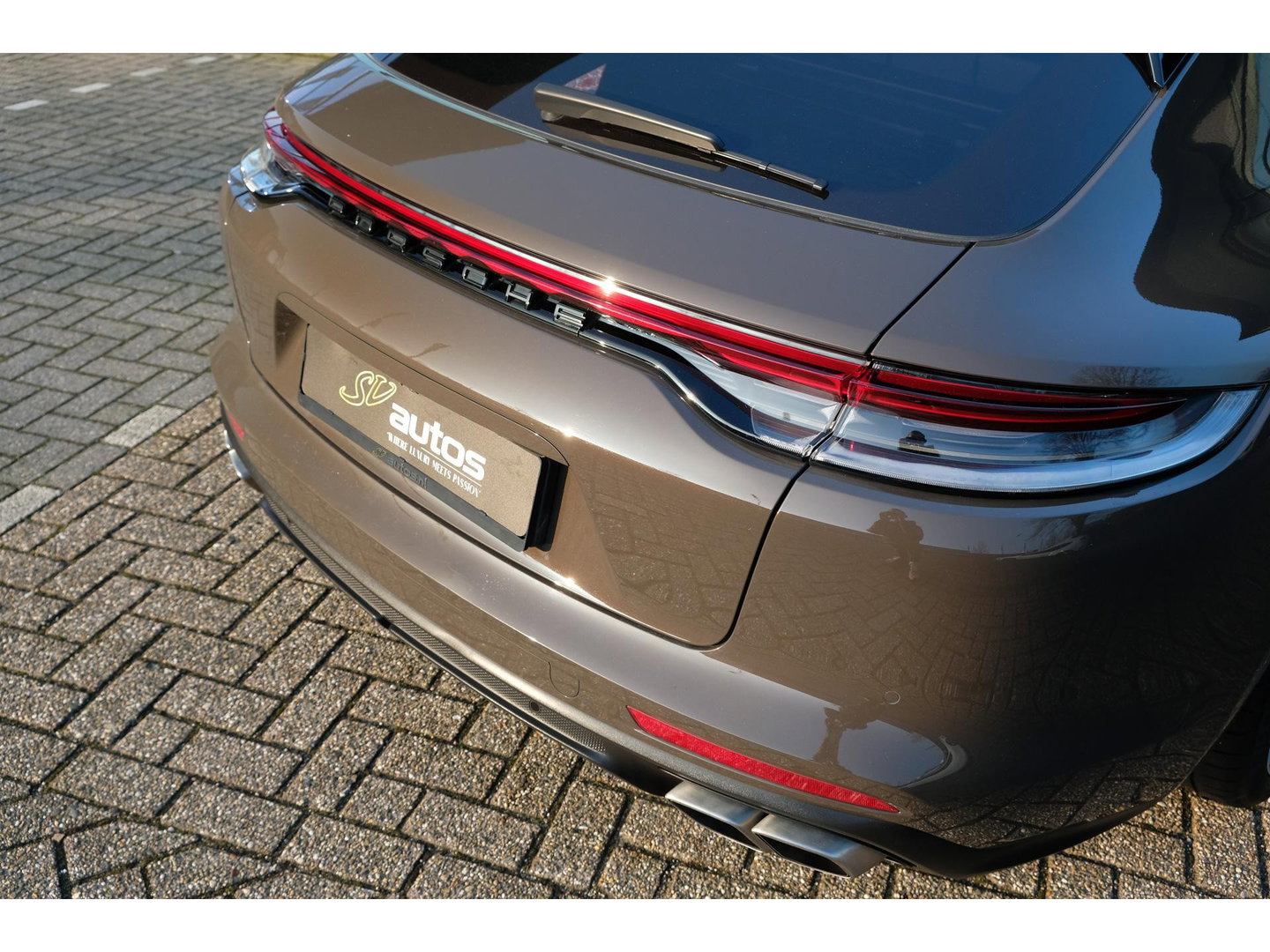 Porsche Panamera Sport Turismo 4.0 V8 Turbo S 700pk E-Hybrid Panoramadak Keramisch Luchtvering 4-wielsturing NLauto 1e eigenaar!
