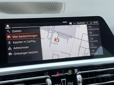 BMW 3 Serie 318i High Executive Edition | Apple Carplay | Sfeerverlichting | Keyless Go | Stop&Go | Airconditioning | Parkeersensoren |