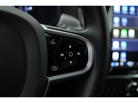 Volvo V90 2.0 T8 Recharge R-Design | Bowers & Wilkins | Luchtvering | Trekhaak | Pano | Head-up | 360 Camera |