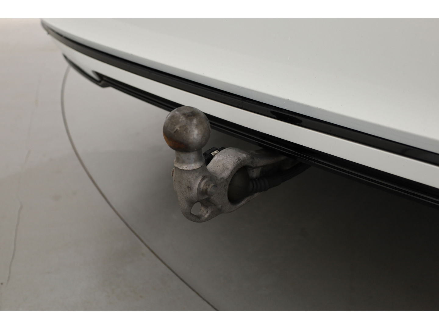 Volvo V90 2.0 T8 Recharge R-Design | Bowers & Wilkins | Luchtvering | Trekhaak | Pano | Head-up | 360 Camera |