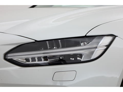 Volvo V90 2.0 T8 Recharge R-Design | Bowers & Wilkins | Luchtvering | Trekhaak | Pano | Head-up | 360 Camera |