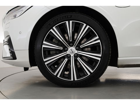 Volvo V90 2.0 T8 Recharge R-Design | Bowers & Wilkins | Luchtvering | Trekhaak | Pano | Head-up | 360 Camera |