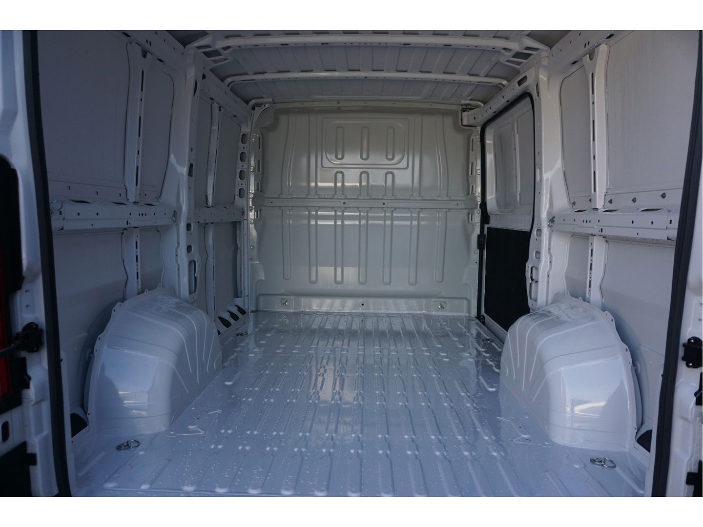 Citroën Jumper 33 2.2 140PK L1H1 BPM VRIJ!! Airco, Cruise, Apple CP / Android Auto! NR. J564*