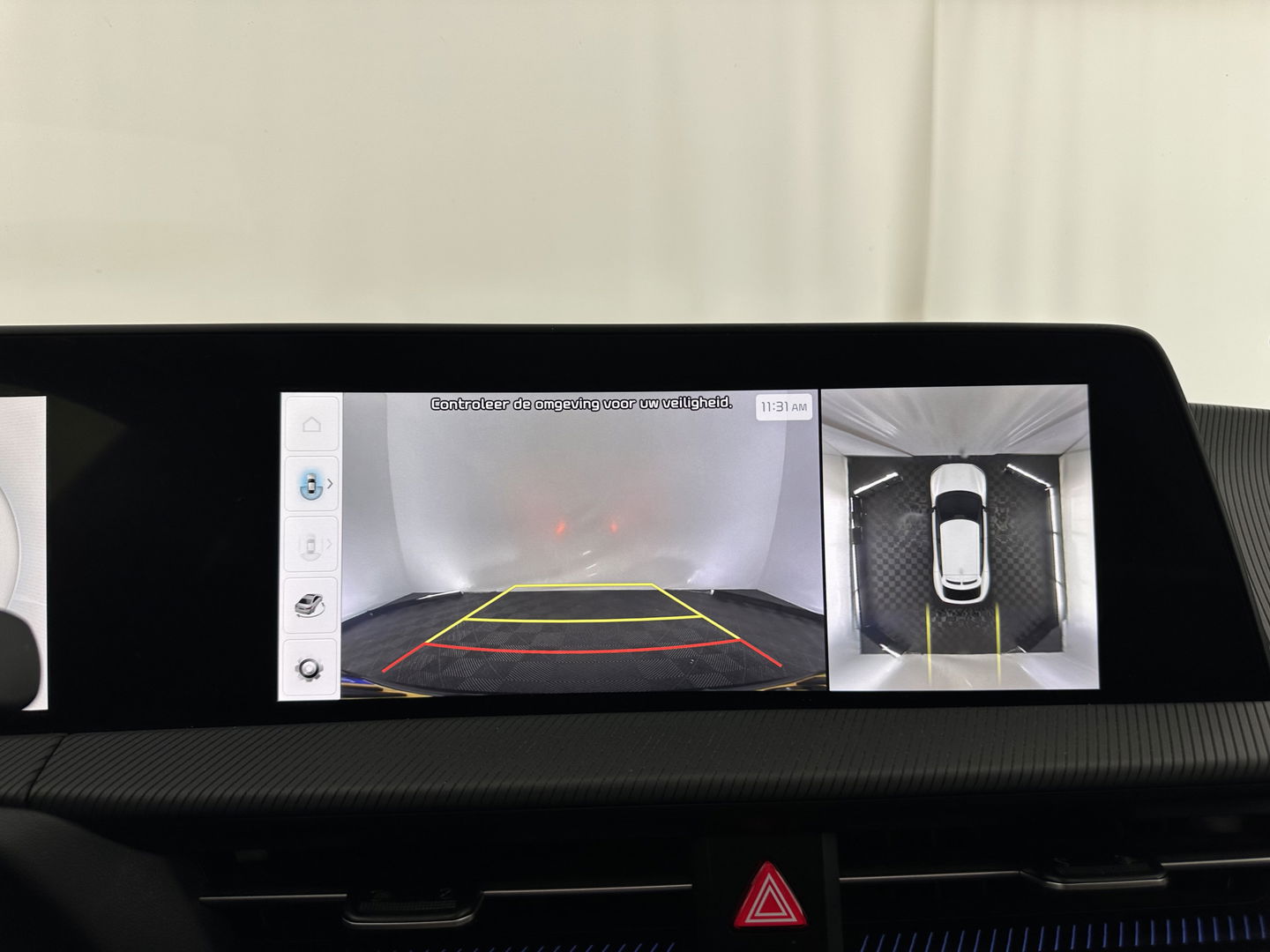 Kia Ev6 GT-Line 77.4 kWh (3-Fase-11kW) {SOH-100%} (INCL-BTW) Aut. *HEATPUMP | PANO | HEAD-UP | LEATHER-ALCANTARA | ADAPTIVE-CRUISE | DIGI-COCKPIT | MERIDIAN-AUDIO | MEMORYPACK | FULL-LED | KEYLESS | TOPVIEW | DAB | BLINDSPOT | NAVI-FULLMAP |