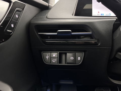 Kia Ev6 GT-Line 77.4 kWh (3-Fase-11kW) {SOH-100%} (INCL-BTW) Aut. *HEATPUMP | PANO | HEAD-UP | LEATHER-ALCANTARA | ADAPTIVE-CRUISE | DIGI-COCKPIT | MERIDIAN-AUDIO | MEMORYPACK | FULL-LED | KEYLESS | TOPVIEW | DAB | BLINDSPOT | NAVI-FULLMAP |