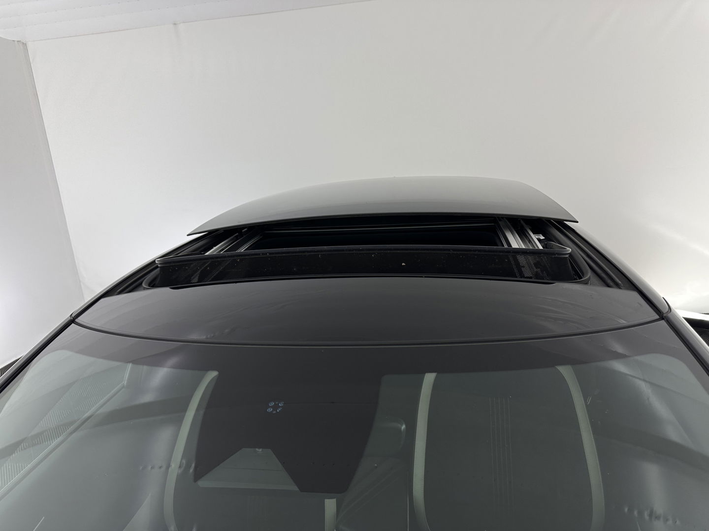 Kia Ev6 GT-Line 77.4 kWh (3-Fase-11kW) {SOH-100%} (INCL-BTW) Aut. *HEATPUMP | PANO | HEAD-UP | LEATHER-ALCANTARA | ADAPTIVE-CRUISE | DIGI-COCKPIT | MERIDIAN-AUDIO | MEMORYPACK | FULL-LED | KEYLESS | TOPVIEW | DAB | BLINDSPOT | NAVI-FULLMAP |