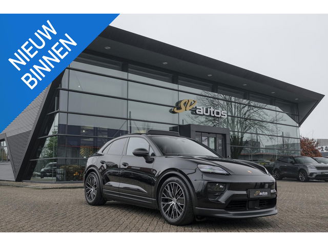 Porsche Macan - 4 388pk 100kWh Panoramadak Luchtvering Bijrijdersdisplay 18-weg Sportstoelen Bose NLauto