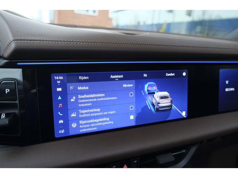 Porsche Macan 4 388pk 100kWh Panoramadak Luchtvering Bijrijdersdisplay 18-weg Sportstoelen Bose NLauto