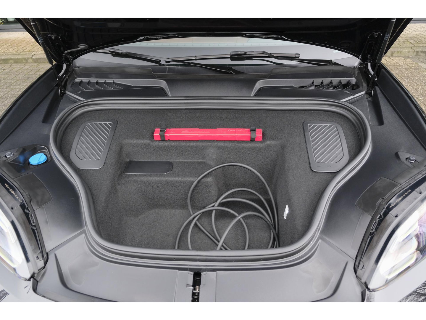 Porsche Macan 4 388pk 100kWh Panoramadak Luchtvering Bijrijdersdisplay 18-weg Sportstoelen Bose NLauto