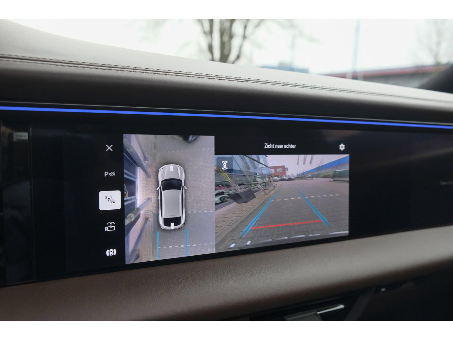 Porsche Macan 4 388pk 100kWh Panoramadak Luchtvering Bijrijdersdisplay 18-weg Sportstoelen Bose NLauto