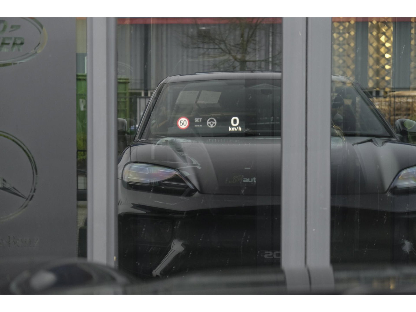 Porsche Macan 4 388pk 100kWh Panoramadak Luchtvering Bijrijdersdisplay 18-weg Sportstoelen Bose NLauto