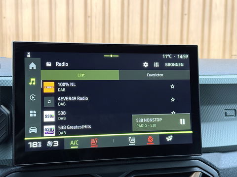 Dacia Duster 1.2 TCe 130 mild hybrid 4x4 Extreme | All-Terrain | 1500 KG Trekken | Apple Carplay | Android Auto | 360° Camera | Lane Assist | Dodehoeksensor | DAB | Led Flitsers | Keyless |