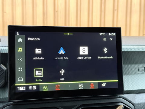 Dacia Duster 1.2 TCe 130 mild hybrid 4x4 Extreme | All-Terrain | 1500 KG Trekken | Apple Carplay | Android Auto | 360° Camera | Lane Assist | Dodehoeksensor | DAB | Led Flitsers | Keyless |