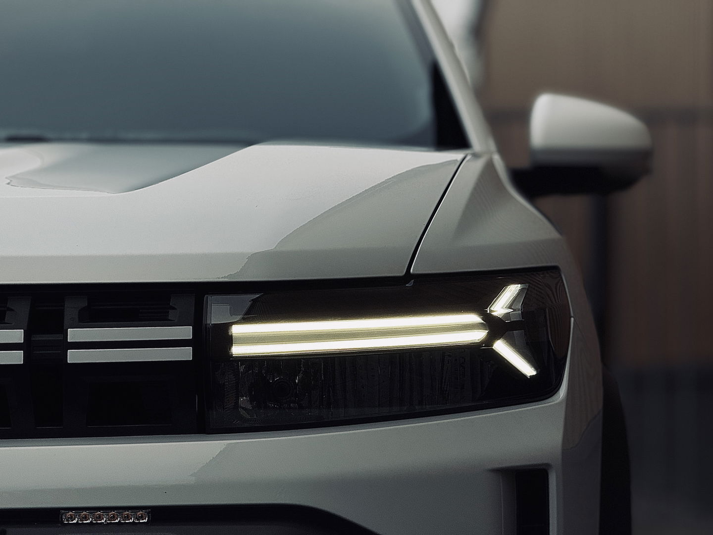 Dacia Duster 1.2 TCe 130 mild hybrid 4x4 Extreme | All-Terrain | 1500 KG Trekken | Apple Carplay | Android Auto | 360° Camera | Lane Assist | Dodehoeksensor | DAB | Led Flitsers | Keyless |