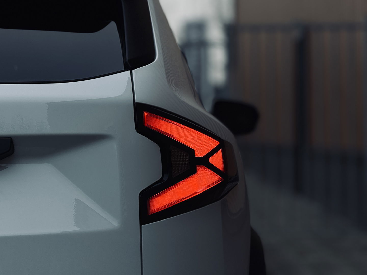 Dacia Duster 1.2 TCe 130 mild hybrid 4x4 Extreme | All-Terrain | 1500 KG Trekken | Apple Carplay | Android Auto | 360° Camera | Lane Assist | Dodehoeksensor | DAB | Led Flitsers | Keyless |