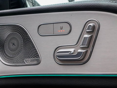 Mercedes-Benz GLE 350 e 4MATIC AMG | Nightpakket | Trekhaak | 1e eig. | Brilliant Blue