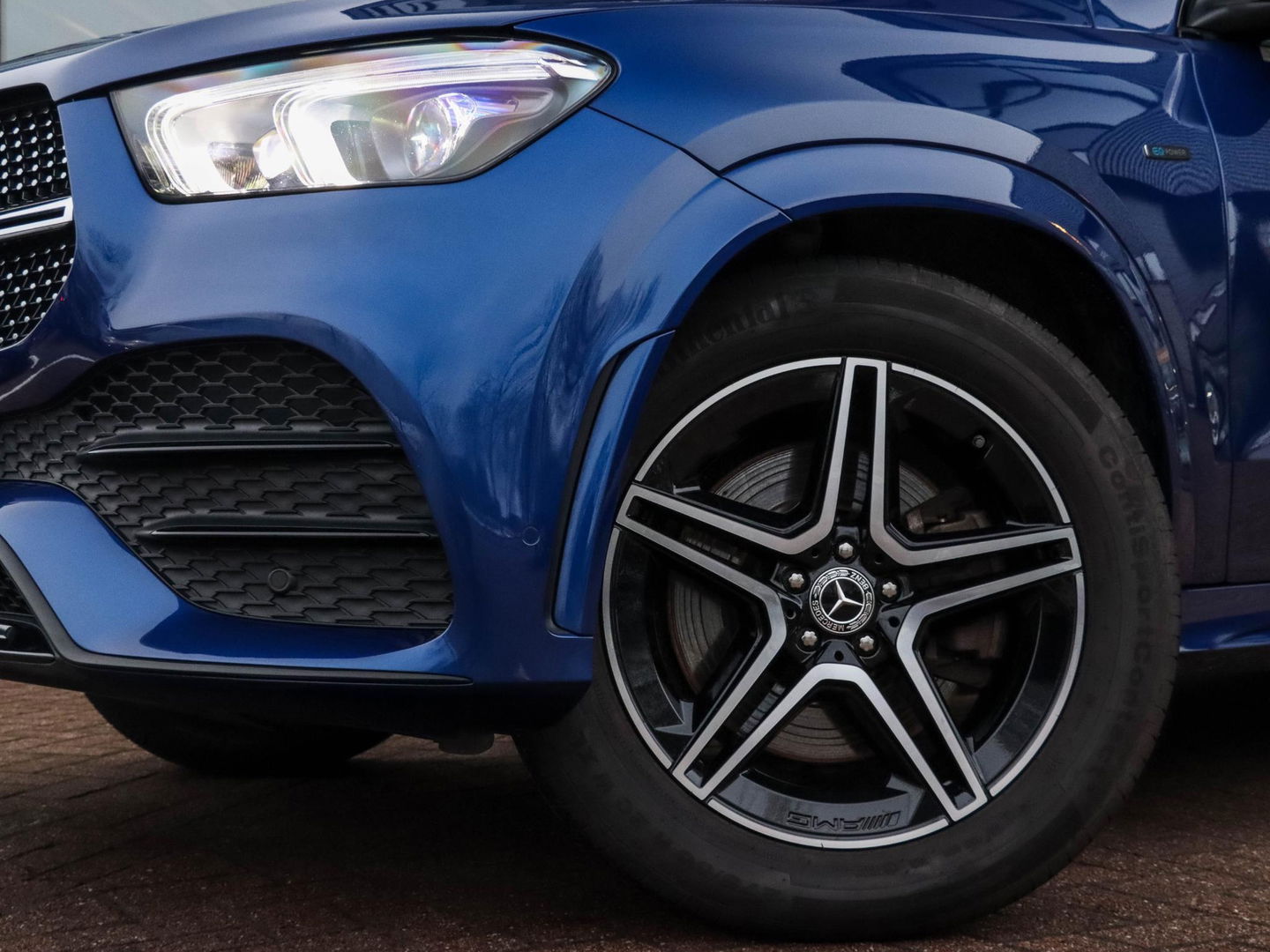 Mercedes-Benz GLE 350 e 4MATIC AMG | Nightpakket | Trekhaak | 1e eig. | Brilliant Blue
