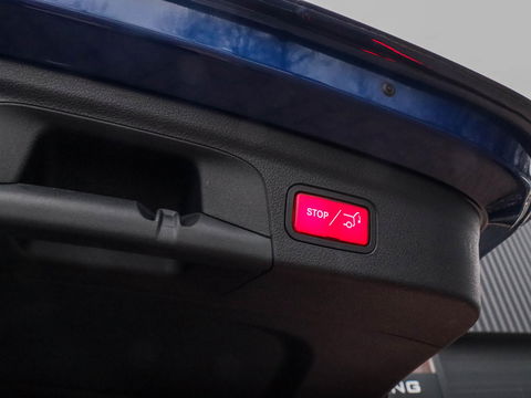 Mercedes-Benz GLE 350 e 4MATIC AMG | Nightpakket | Trekhaak | 1e eig. | Brilliant Blue