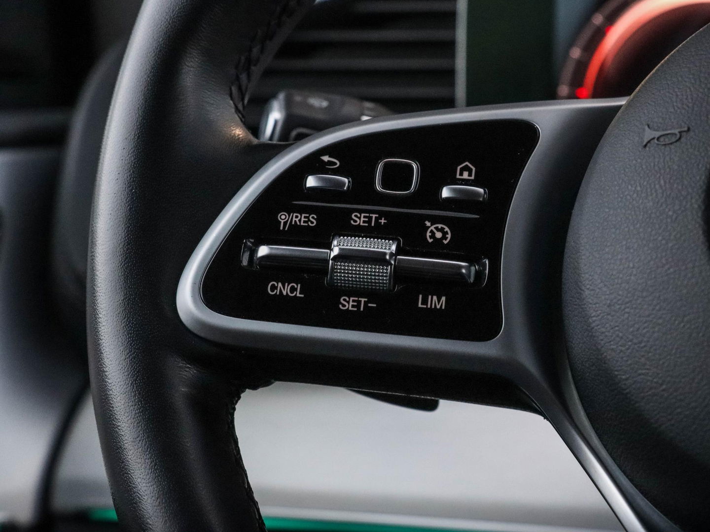 Mercedes-Benz GLE 350 e 4MATIC AMG | Nightpakket | Trekhaak | 1e eig. | Brilliant Blue