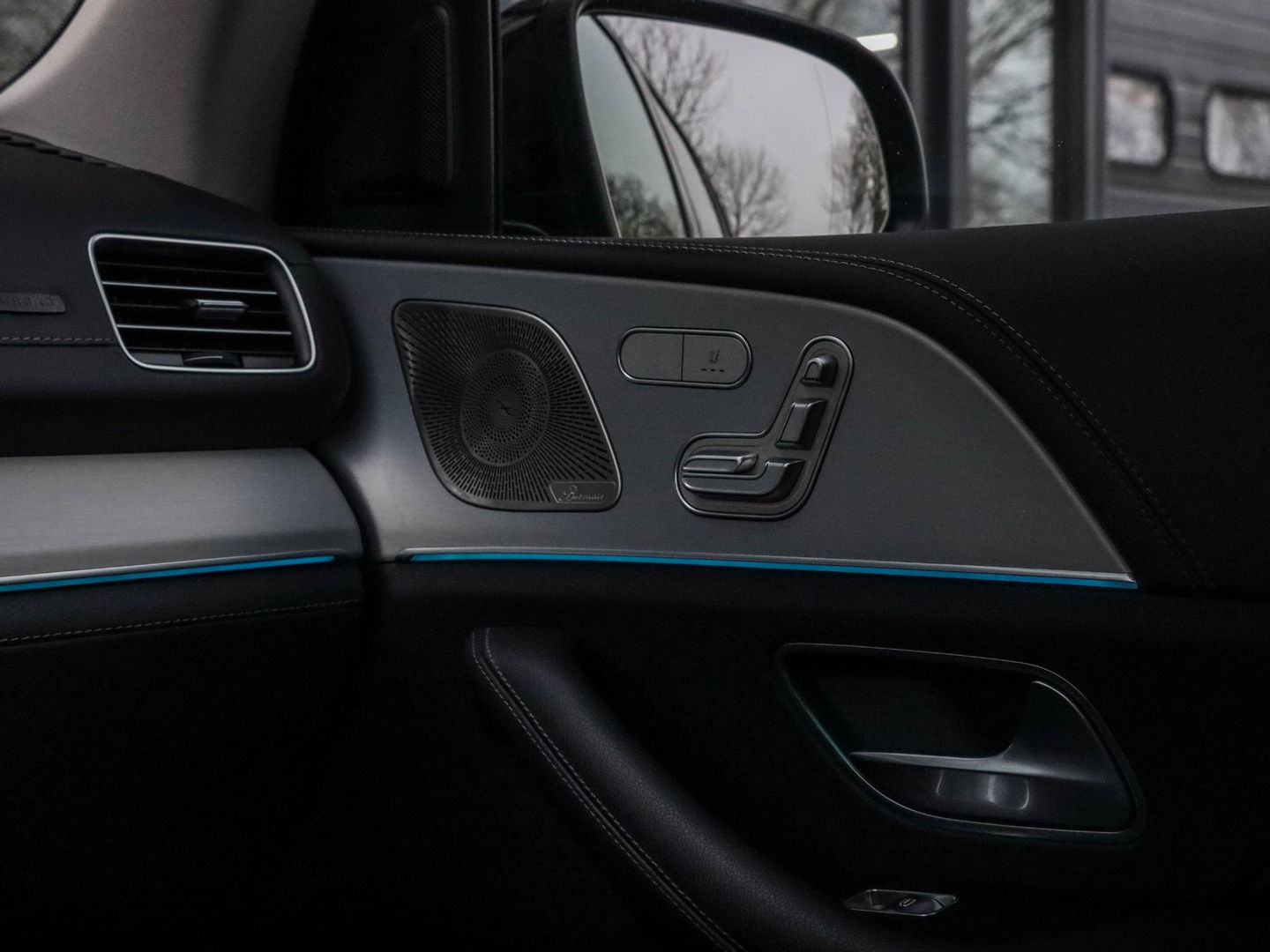 Mercedes-Benz GLE 350 e 4MATIC AMG | Nightpakket | Trekhaak | 1e eig. | Brilliant Blue