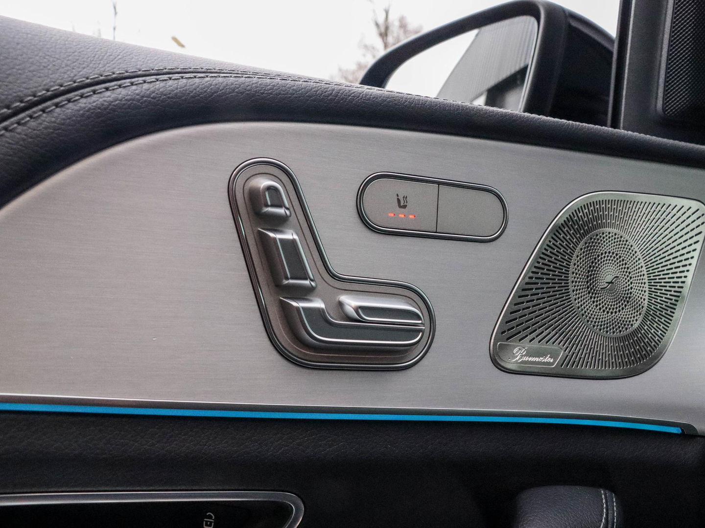 Mercedes-Benz GLE 350 e 4MATIC AMG | Nightpakket | Trekhaak | 1e eig. | Brilliant Blue