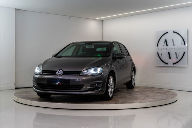 Volkswagen Golf - 1.4 TSI ACT Highline 141PK | LED | Trekhaak | ACC | Massage | Garantie