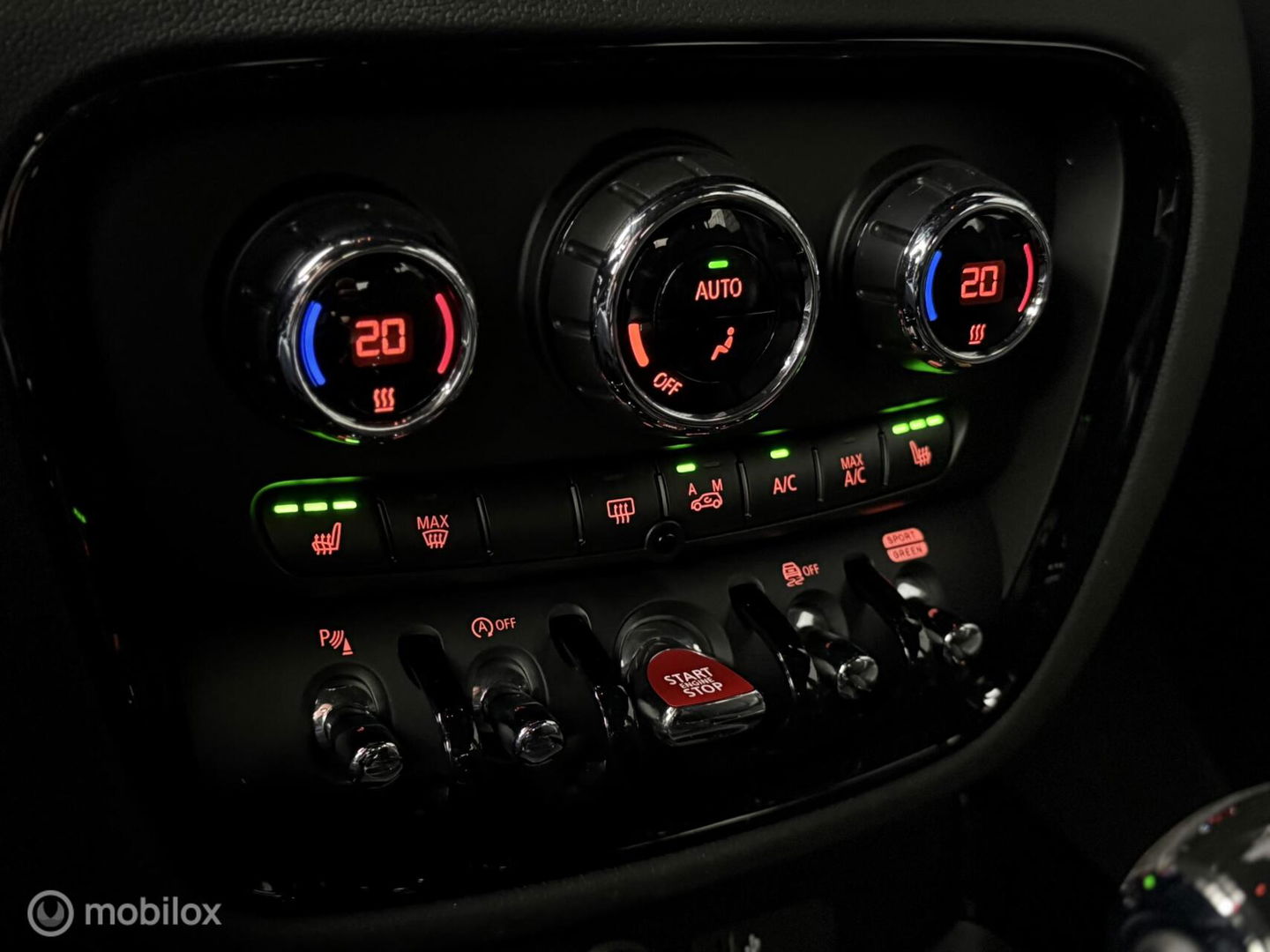 MINI Clubman 2.0 JCW ALL4 Chili | Leder | DAB | 306 PK