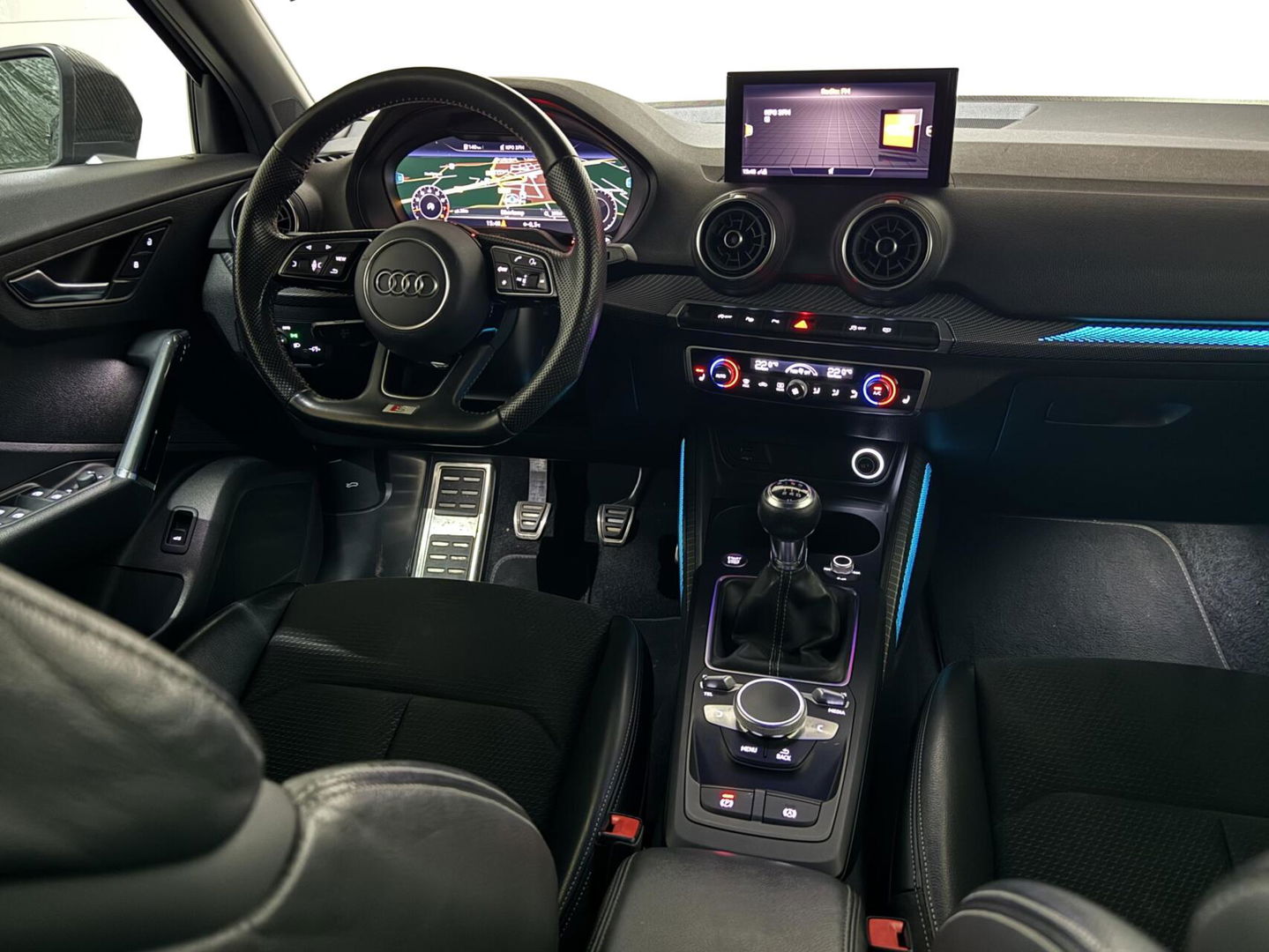 Audi Q2 35 TFSI S-Line Black Edition Virtual Sfeer Camera NAP