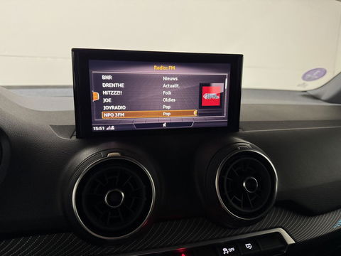 Audi Q2 35 TFSI S-Line Black Edition Virtual Sfeer Camera NAP