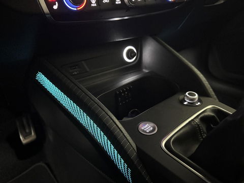 Audi Q2 35 TFSI S-Line Black Edition Virtual Sfeer Camera NAP