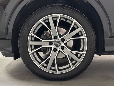 Audi Q2 35 TFSI S-Line Black Edition Virtual Sfeer Camera NAP