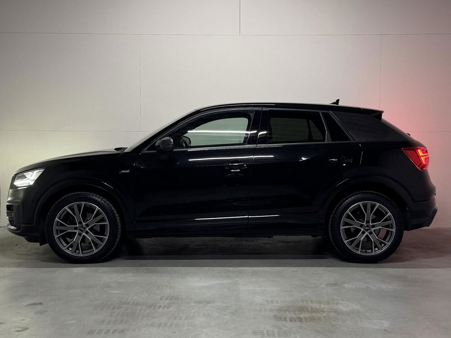 Audi Q2 35 TFSI S-Line Black Edition Virtual Sfeer Camera NAP
