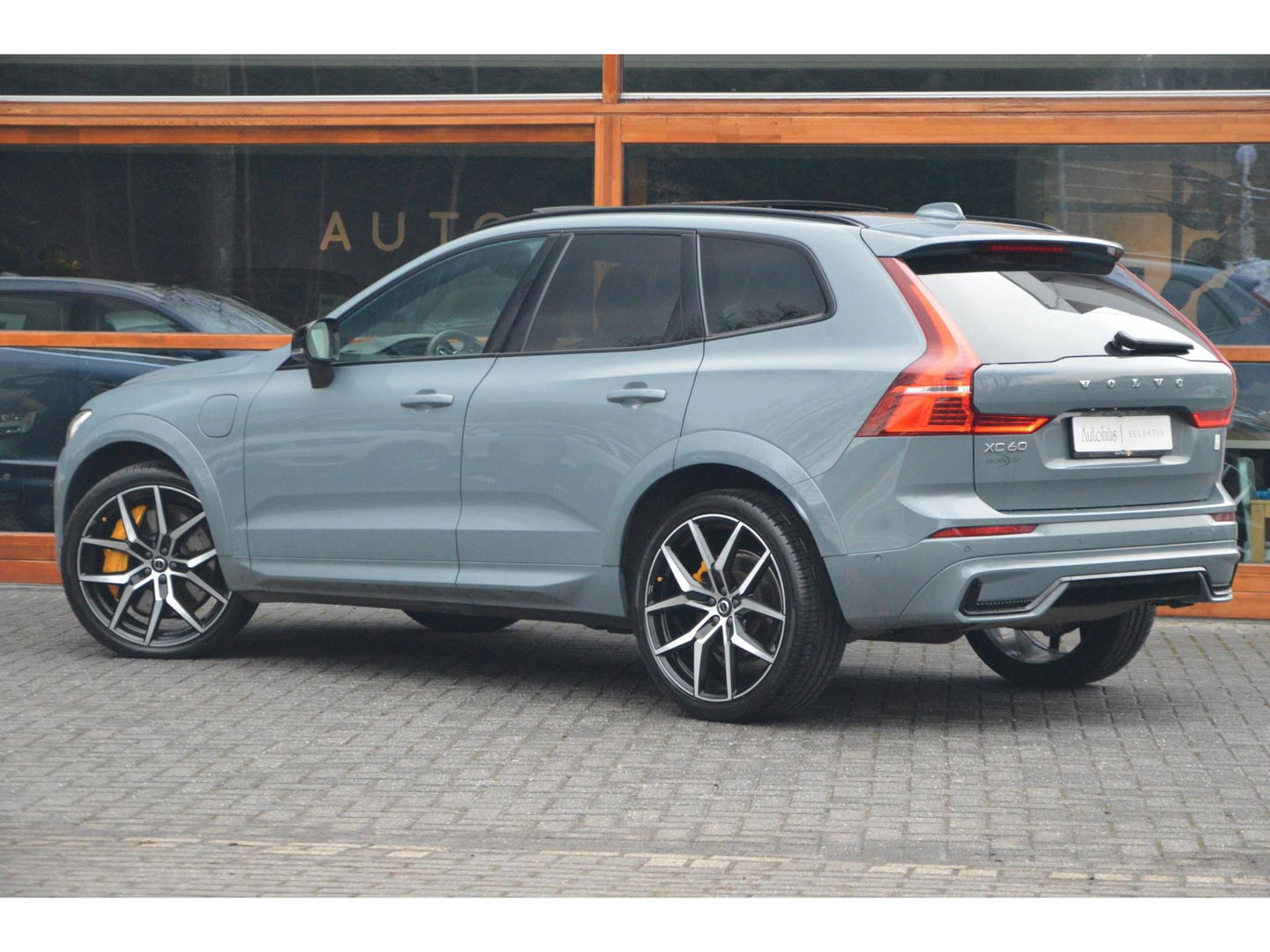 Volvo XC60 T8 Hybrid AWD Polestar Engineered | Öhlins | Head-Up Display | Panoramadak | 360° Camera | Harman/Kardon | Memory |