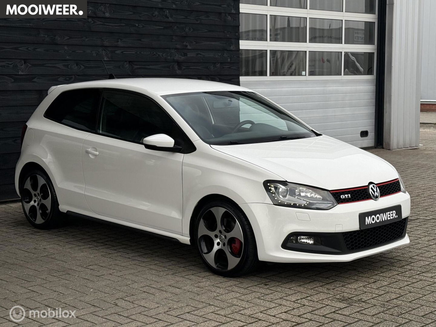 Volkswagen Polo 1.4 TSI GTI | DSG | Xenon | Cruise | 180 Pk
