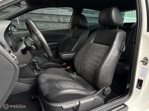 Volkswagen Polo 1.4 TSI GTI | DSG | Xenon | Cruise | 180 Pk