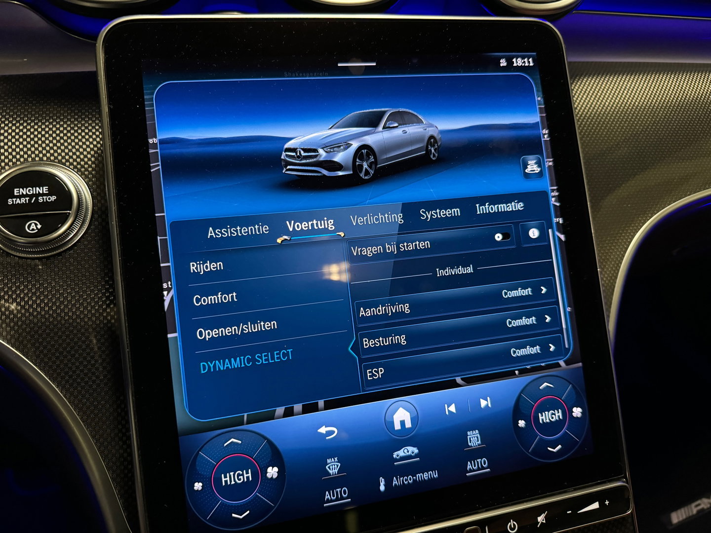 Mercedes-Benz C-Klasse 200 AMG Pano|Keyless|Memory|Burmester