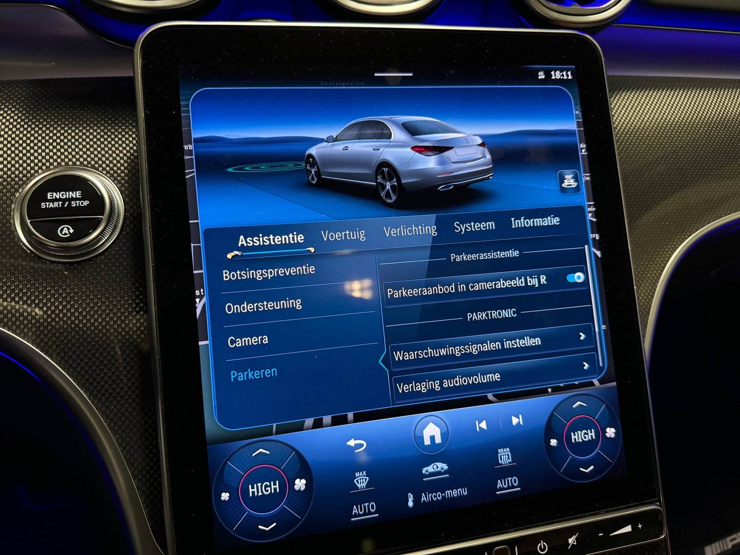 Mercedes-Benz C-Klasse 200 AMG Pano|Keyless|Memory|Burmester